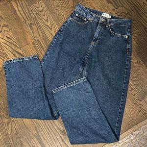NA-KD jeans